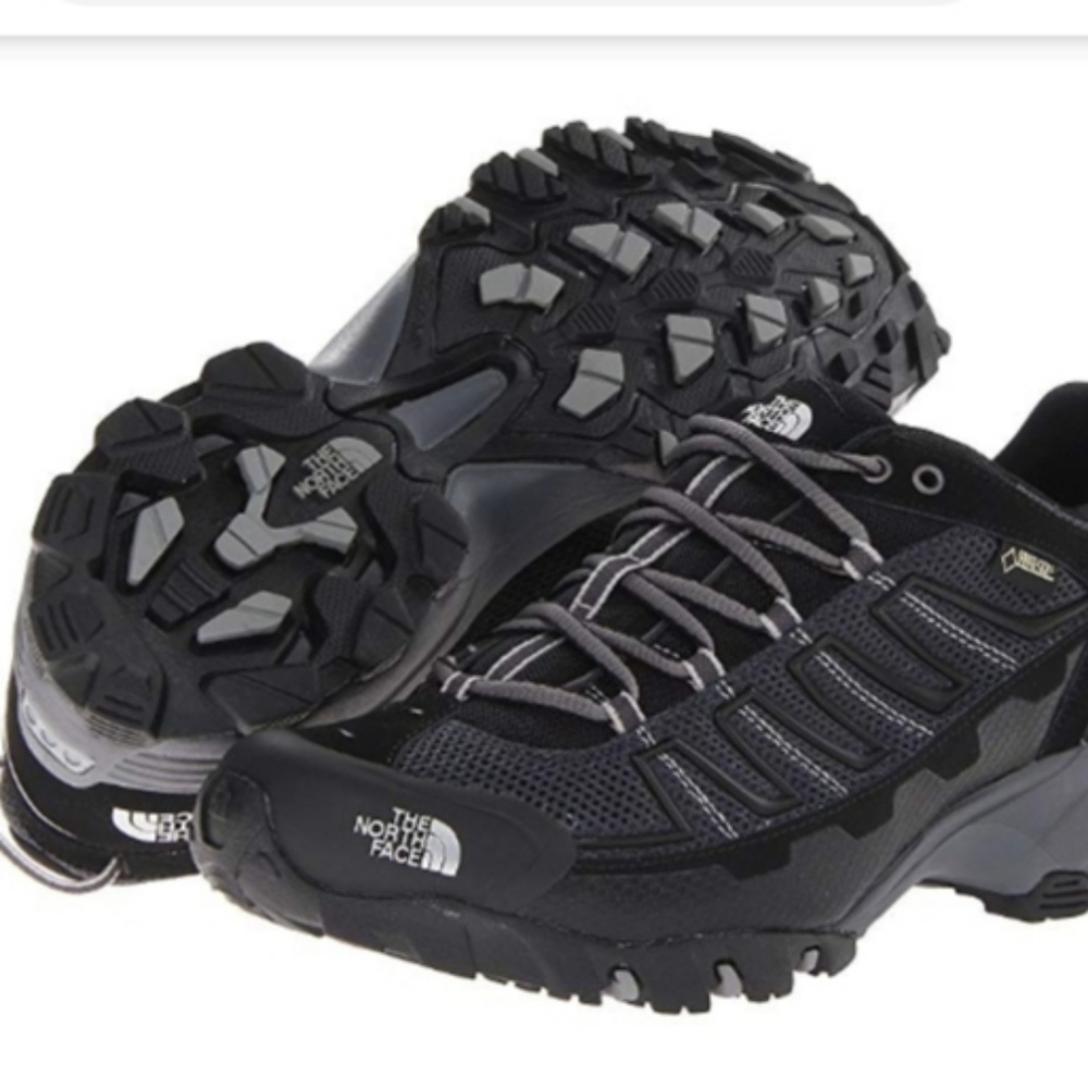 Mens northface hiking sneakers